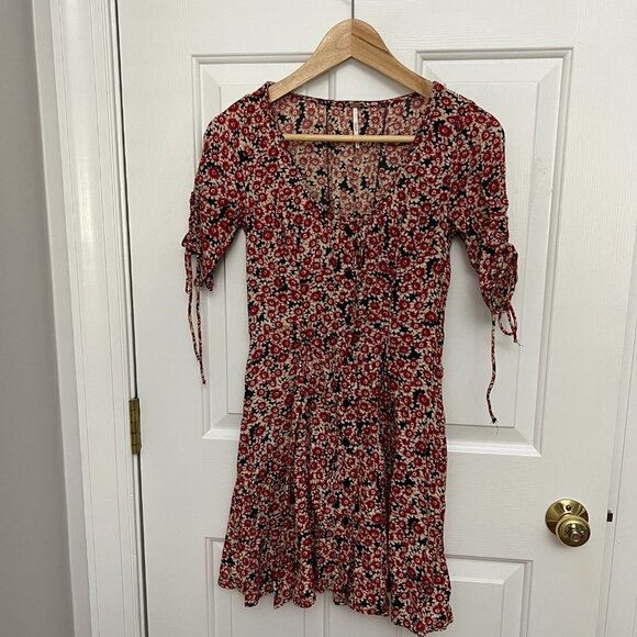 Free People Red Floral Lace Up Summer Short Dress Sz XS - Picture 13 of 16